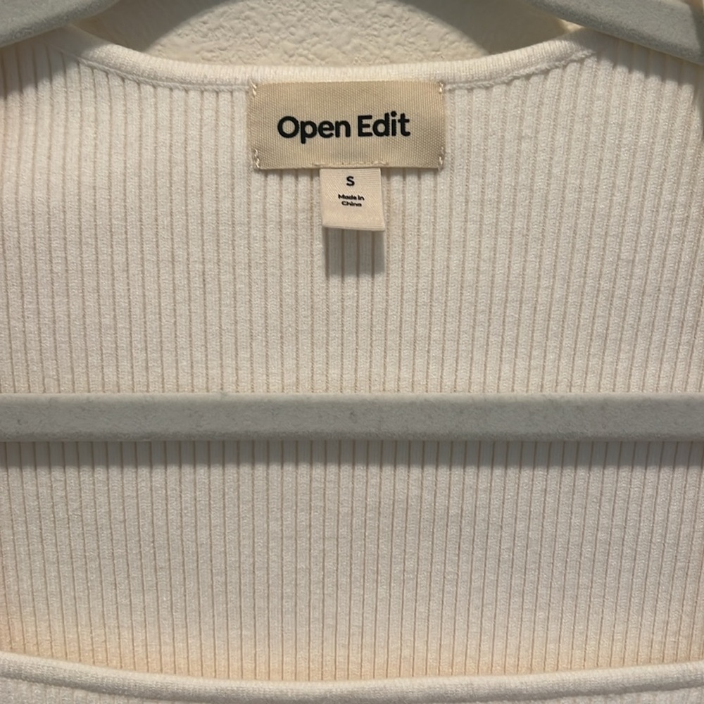 Elegant Cream Ribbed Square Neck Top - Picture 3 of 5